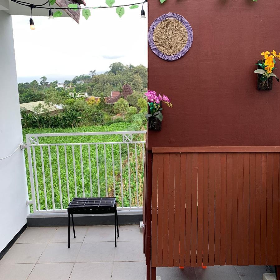 Kayz Villa Batu Dengan Kolam Renang Pribadi エクステリア 写真