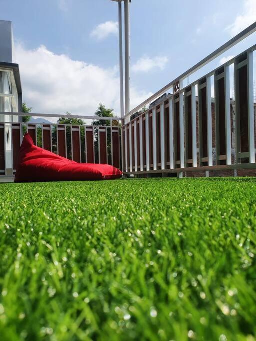 Kayz Villa Batu Dengan Kolam Renang Pribadi エクステリア 写真